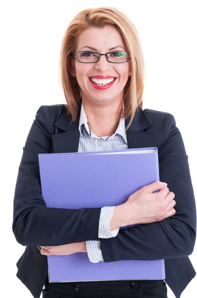 Glückliche Geschäftsfrau hält einen Ordner in der Hand — Stockfoto