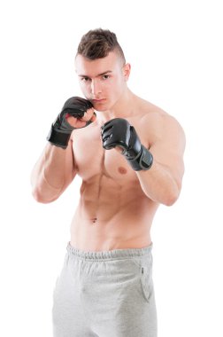 MMA savaşçı beyaz arka plan üzerinde
