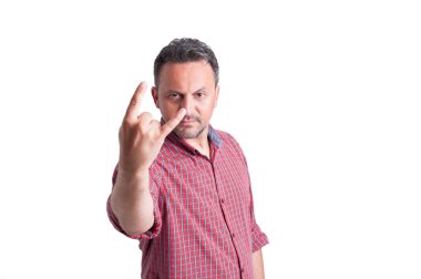 Adam gösteren kaya ya da ağır metal simgesi