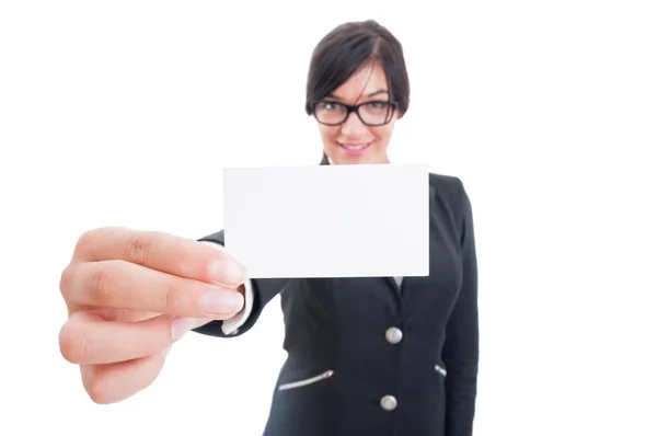 Business woman holding blank card close the camera — Stock Photo, Image