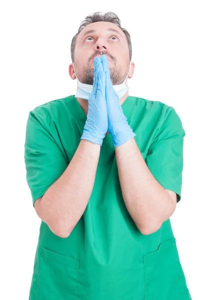 Médico o cirujano rezando — Foto de Stock