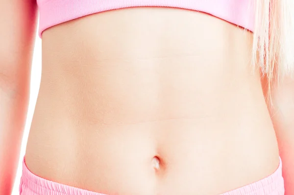 Primer plano del delgado y sexy abdomen femenino o femenino — Foto de Stock