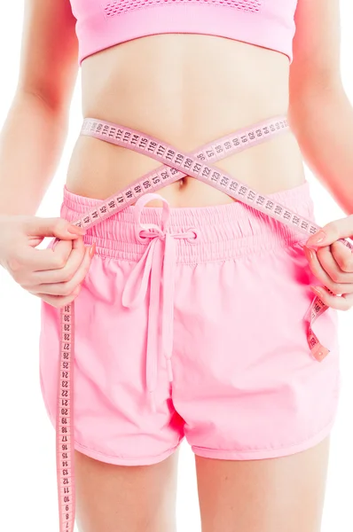 Concepto de pérdida de peso con la mujer que mide la cintura — Foto de Stock