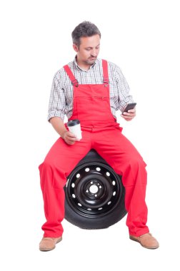 Mekanik manifatura otomatik veya Smartphone'da tarama