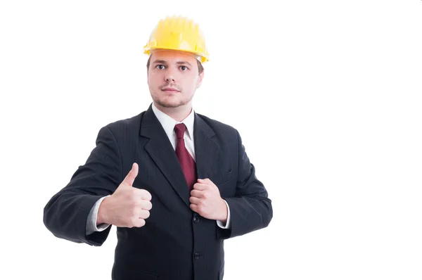 Ingenjör eller arkitekt bär kostym, slips och hardhat — Stockfoto