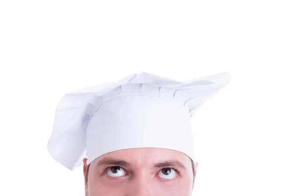 Gros plan du front du cuisinier ou du chef, chapeau et yeux levés — Photo