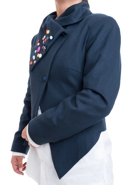 Modelo feminino vestindo casaco ou casaco decorado com butto colorido — Fotografia de Stock