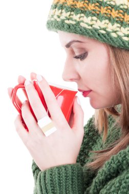 Beyaz reklam alan arka plan üzerinde kış grip veya soğuk kavramı