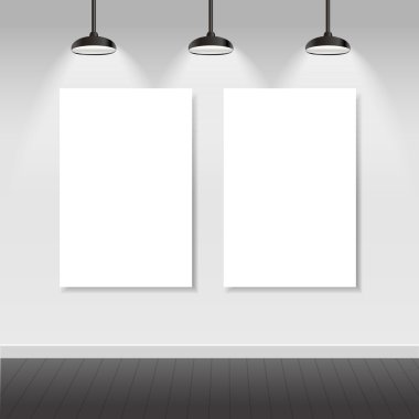 duvarda boş çerçeveler