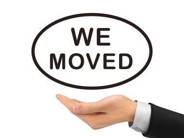 kelimeler tarafından gerçekçi elini tutarak taşındık 