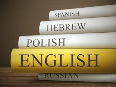 Ahşap masa üzerinde konsepti ile kitap yığını