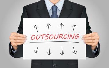 dış kaynak poster tutan işadamı