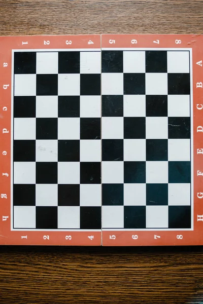 乌克兰哈尔科夫 棋盘上的棋盘在赛前是空的 — 图库照片