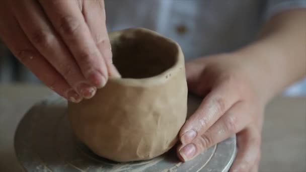 Ceramist Presses Potter Wheel Pedal His Foot Sculpt Pottery Potter — Stock Video