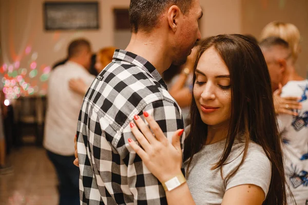 Kharkiv Ucrânia Pessoas Dançando Bachata Pista Dança — Fotografia de Stock