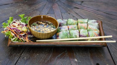 Taze bahar rulo, Vietnamca gıda.