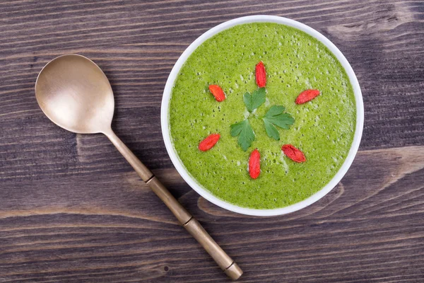 Sopa de creme verde de espinafre — Fotografia de Stock