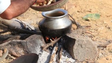 Yangın, pushkar, Türkiye gıda ile metal kap