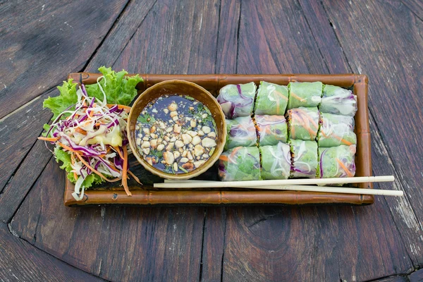 新鲜的春卷，越南食品. — 图库照片