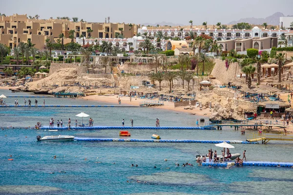 Sharm Sheikh Egypten Maj 2018 Folk Kopplar Röda Havet Nära — Stockfoto