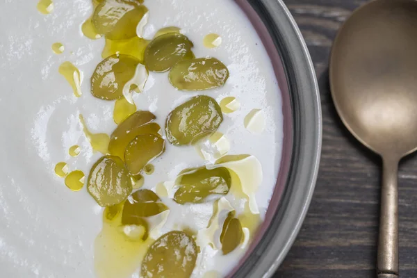 Plato Tradicional Español Sopa Fría Ajo Blanco Ajoblanco Ajo Almendras — Foto de Stock