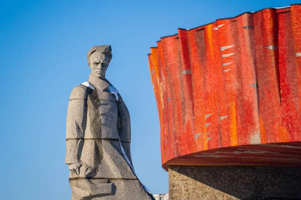 Monumento Escritor Realista Soviético Nikolai Ostrovsky Shepetivka Ucrânia Estátua Nikolai — Fotografia de Stock