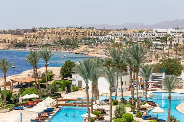 Sharm Sheikh Egypt Maj 2018 Pool Tidigt Morgonen Bredvid Det — Stockfoto