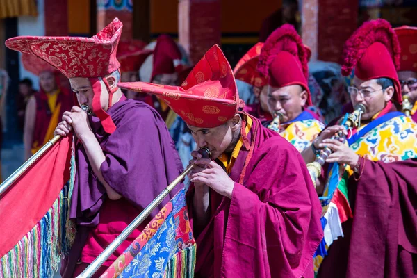 Lamayuru Gompa Ladakh Indie Czerwca 2015 Młodzi Buddyjscy Muzycy Grający — Zdjęcie stockowe