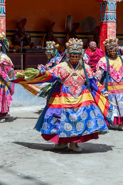 Lamayuru Gompa Ladakh India June 2015 Buddhist Lamas Dressed Mystical — Stock Photo, Image