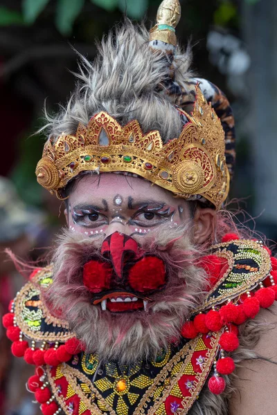 Bali Indonesia Gennaio 2018 Uomo Balinese Indossando Una Maschera Hanuman — Foto Stock