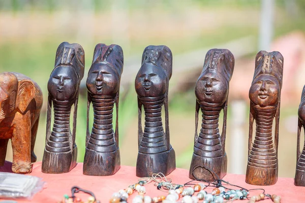 Souvenirs Hechos Mano Puesto Turístico Mercado Callejero Cerca Del Lago — Foto de Stock