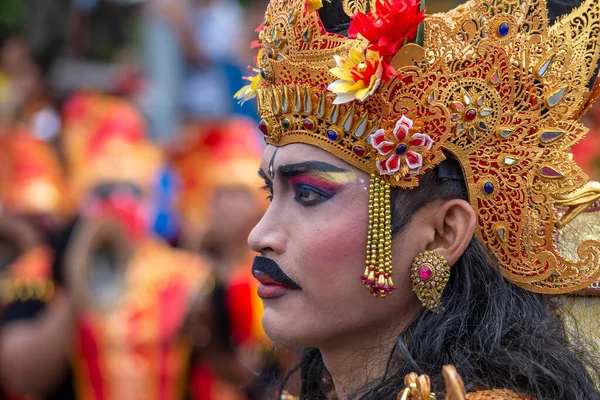 Bali Indonesia Gennaio 2018 Uomo Balinese Vestito Costume Nazionale Partecipa — Foto Stock
