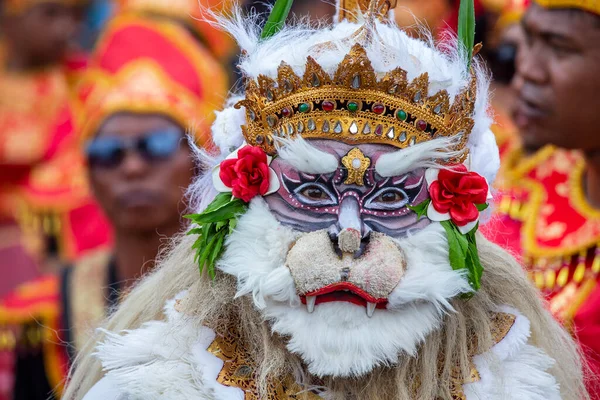 Bali Indonesia Enero 2018 Balinese Man Wearing Hanuman Mask Participates — Foto de Stock