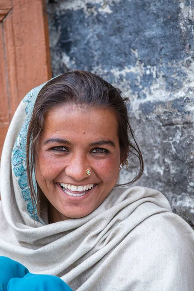 Leh India June 2015 Indian Happy Girl Street Market Mountain — 图库照片