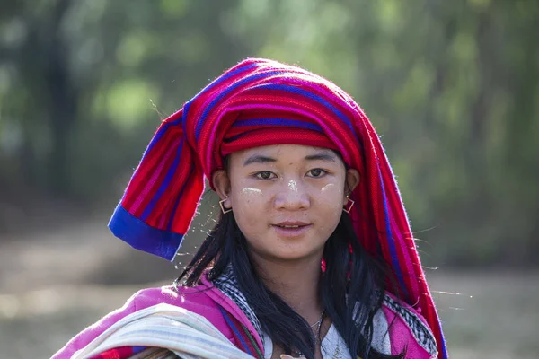 Inle Lake Myanmar Burma Jan 2016 Young Girl Tanaka Her — Stock Photo, Image