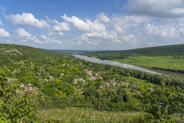 Hermosa Vista Del Pueblo Stroentsy Río Dniester Transnistria Moldavia Stroentsy — Foto de Stock