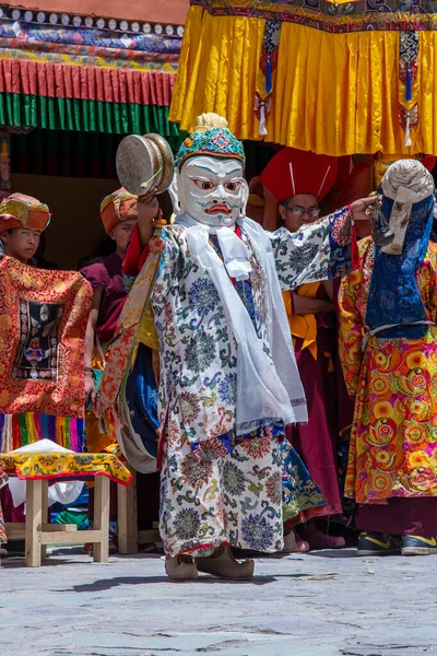 Ladakh Northern India June 2015 Tibetan Man Dressed Mystical Mask — Stock Photo, Image