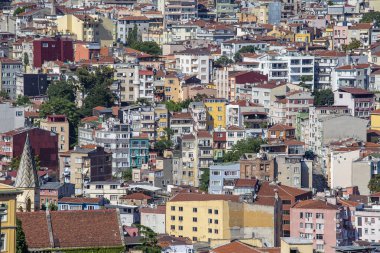 İstanbul, Türkiye - Temmuz 07, 2015: İstanbul, Türkiye 'deki eski binaların mimarisi