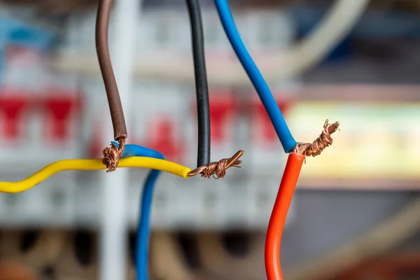 Connexion Très Dangereuse Câbles Électriques Maison Gros Plan — Photo