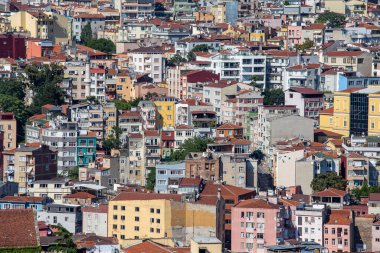 İstanbul, Türkiye - Temmuz 07, 2015: İstanbul, Türkiye 'deki eski binaların mimarisi