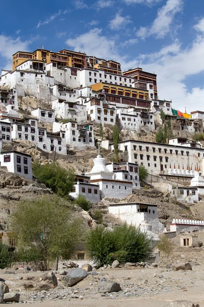 Il monastero di Tiksey è un monastero buddista in Ladakh, India  , — Foto Stock