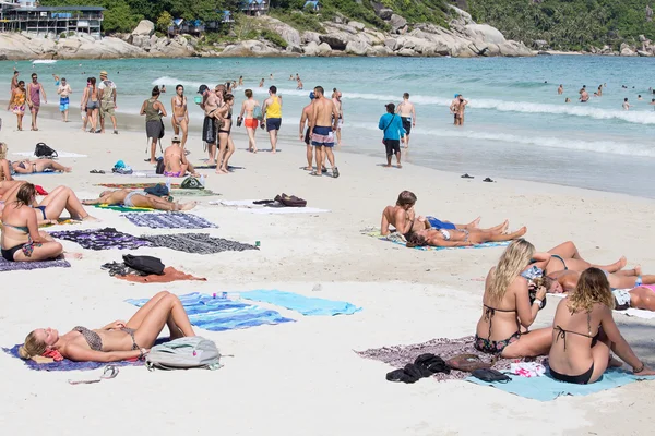 Haad Rin praia antes da festa da Lua Cheia na ilha Koh Phangan, Tailândia — Fotografia de Stock