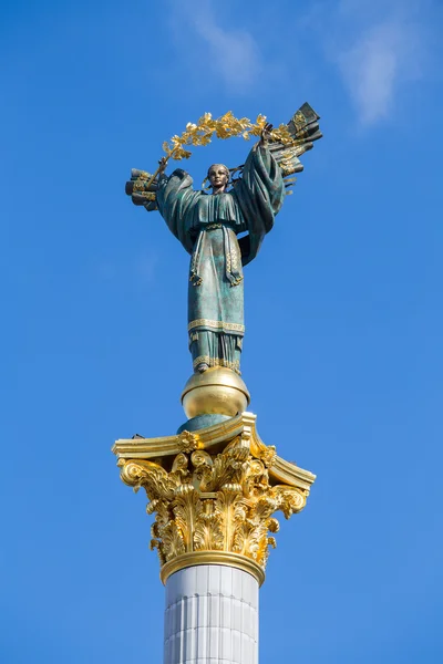 Monumento da independência em Kiev, Ucrânia — Fotografia de Stock