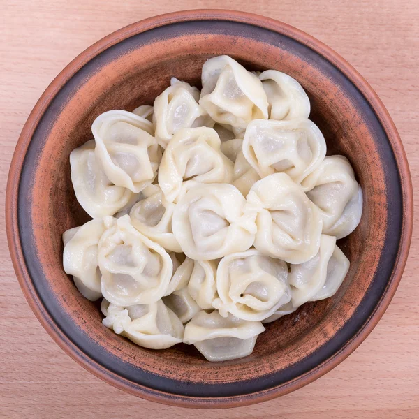 Dumplings de carne - pelmeni fervido russo — Fotografia de Stock