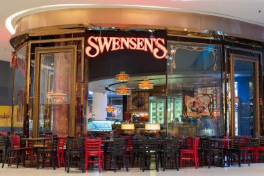 Siam Paragon Mall restoranda bir Swensen'ın dış görünümü. Bangkok, Tayland.