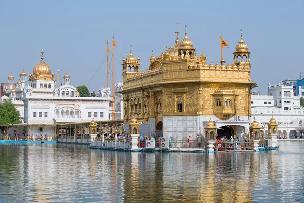Templo de oro en Amritsar, Punjab, India. — Foto de Stock