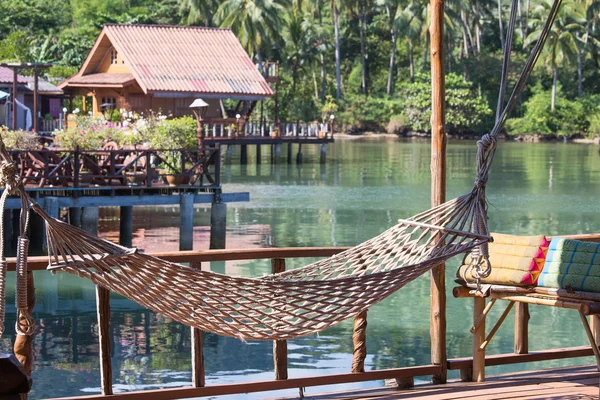 Lugar maravilhoso para relaxar na ilha Koh Chang, Tailândia — Fotografia de Stock