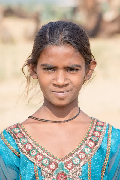 Menina indiana no assistiu o anual Pushkar Camel Mela — Fotografia de Stock