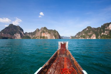 Güzel göl, Khao Sok Milli Parkı. Tayland.