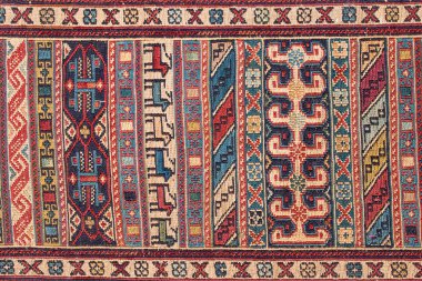 Güzel ve renkli geleneksel el yapımı Türk halı